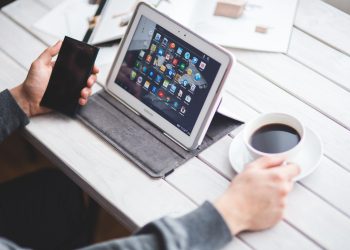 3 Notable Differences between Male/Female Attitudes and Household Technology: