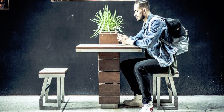 Millenials Are Less Likely Than Older Adults to Use Credit Cards, But Not For Lack of Access