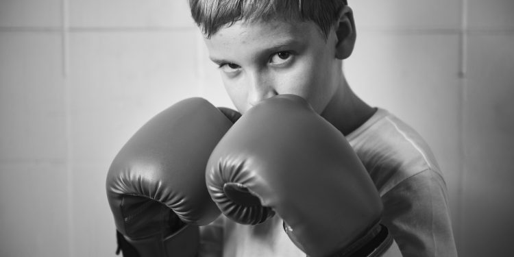 Debit and Credit Cards Duke it OutDebit and Credit Cards Duke it Out