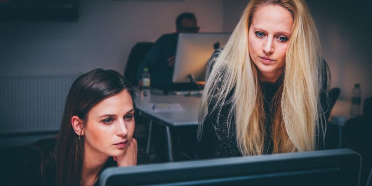 Uncertainty Over Brexit Leaves the B2B World in Suspense