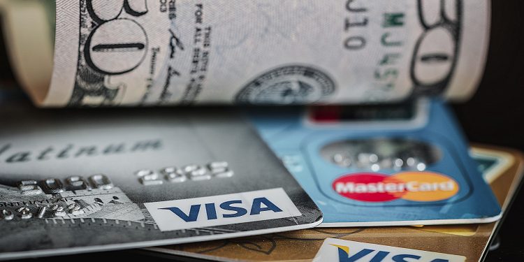 6 Critical Credit Stats for 2020: