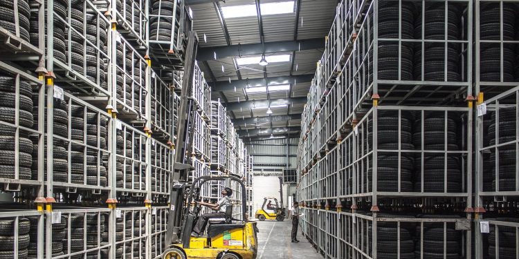 Instacart Teams With Best Buy For Online Order Fulfillment