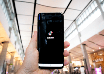 Social Media eCommerce A New Contender in Shopping Wars