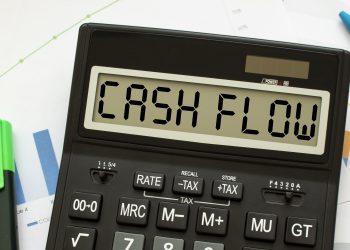 How to Spot a Cash Flow Problem before It Hits