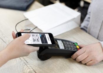 Korea Likely To Legislate Apple and Google Open Up their App Stores, But Will They Address Malware?