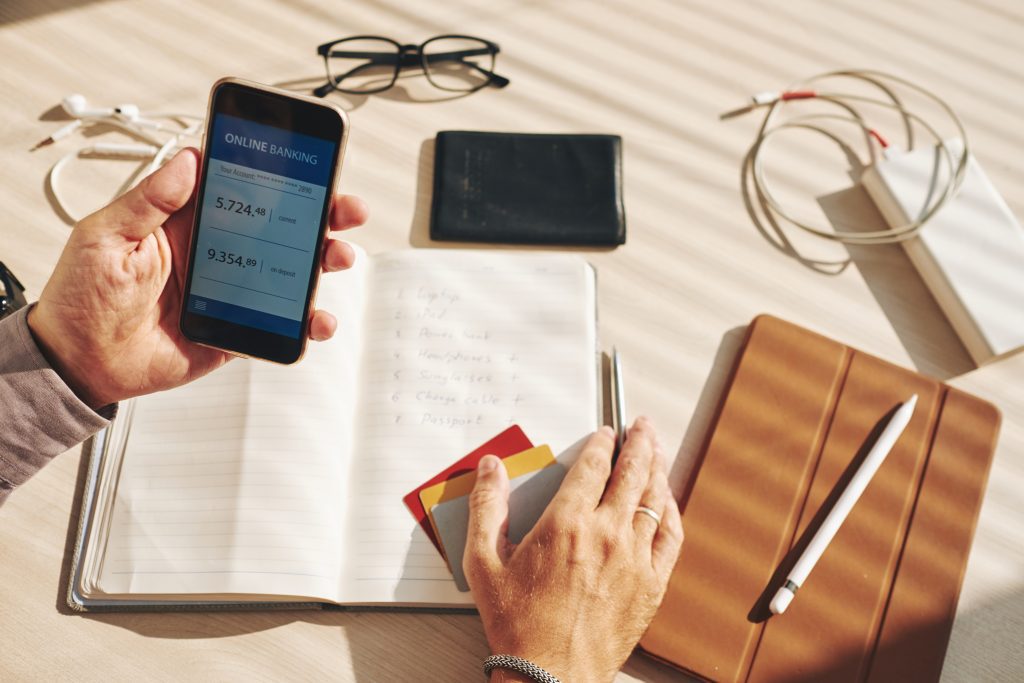 Chase Looks Overseas to Expand its Consumer Checking Account Base