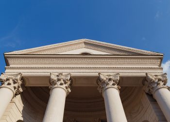 U.S. Gov't Shut Down: Credit Card Lenders, Brace for a Slight Bump