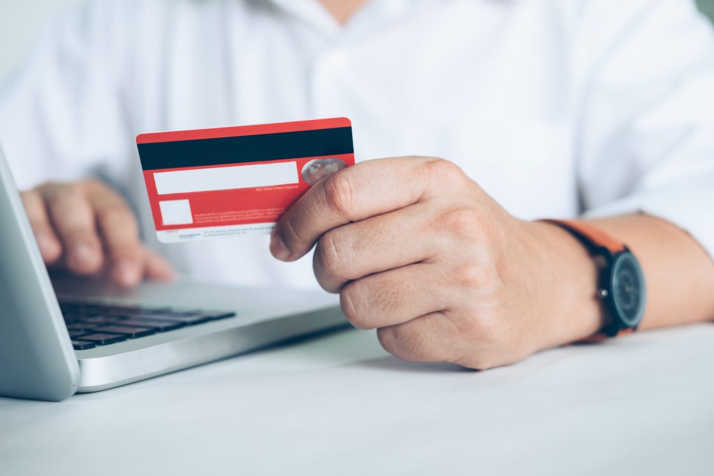Amazon, Visa, and the UK: Credit Card Retail Wars and My Rewards
