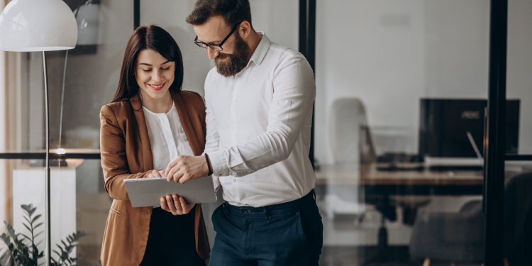 How Employee Performance Enhances the Customer Experience