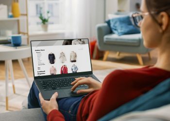 embedded finance, ecommerce, consumers reduce spending, Nordstrom digital experience