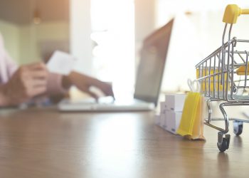 Shopify Bets Big on AI