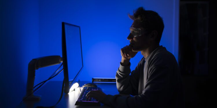 crowdstrike phishing